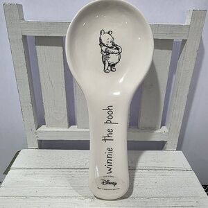 Rae Dunn Disney Winnie the Pooh Ceramic Spoon Rest - New.